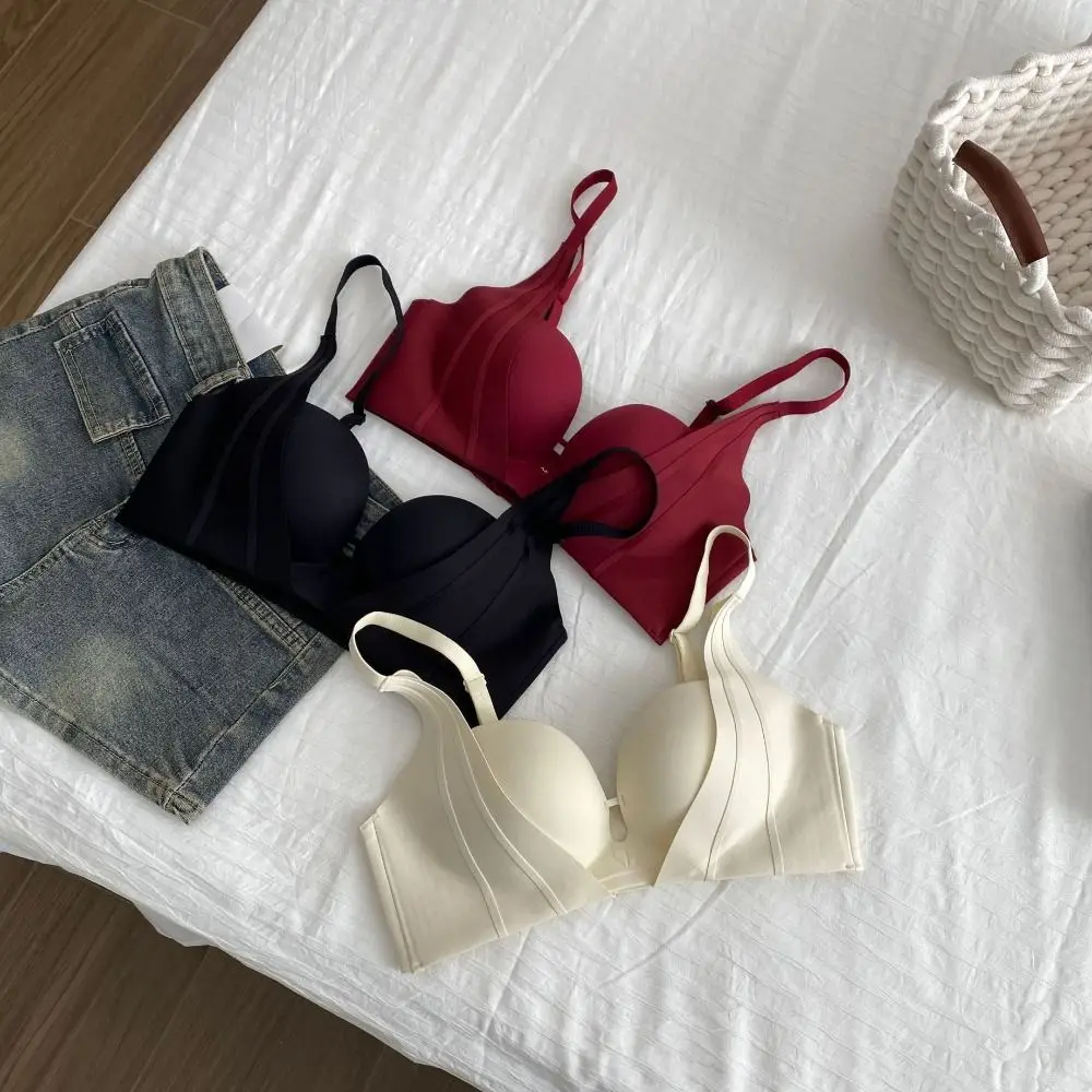 

Comfortable Close-fitting Wireless Deep V Bra Shockproof Traceless Brassiere for Women Lingerie Anti-sagging Seamless Bras Gifts