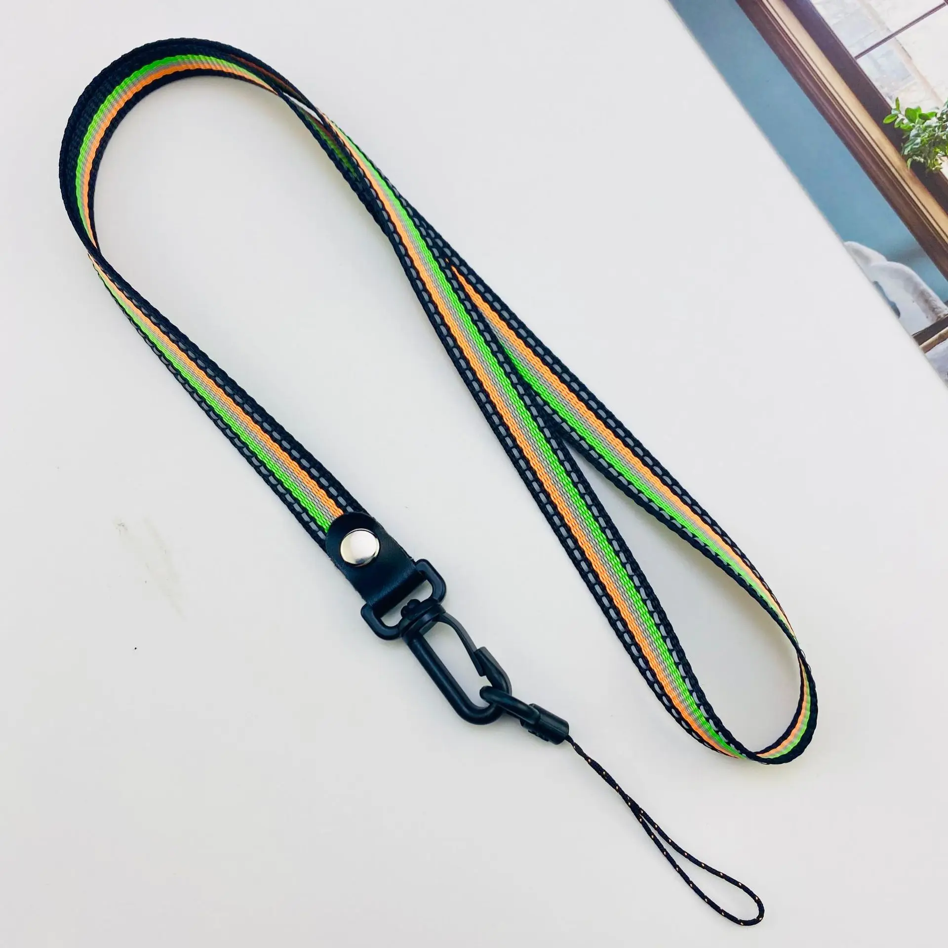 

Wedth 1.2CM Reflective Stripe Colorful Neck Straps Lanyards For Keys ID Badge Phone Rope with Keyring For Card Holder Wristband