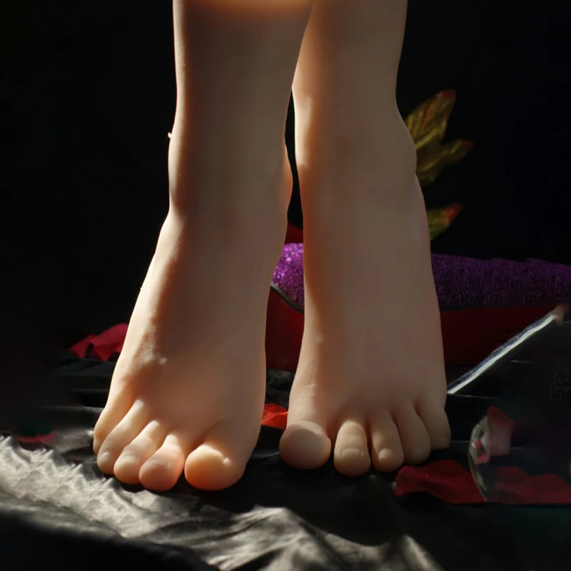 

Female Mannequin Foot Nail Practice Foot Model Simulation Full Soft Silicone Manicure Feet Photograph Shoes Display 3706