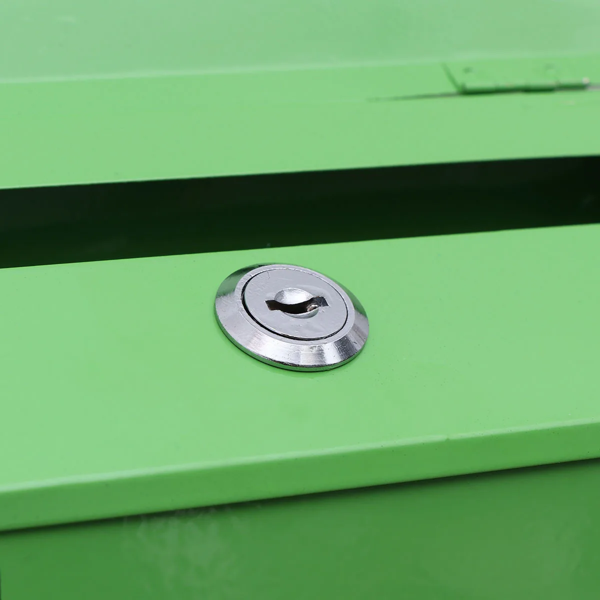 

1 Piece Green Iron Post Box Exquisite Wall Mounted Mailbox for Residential Decorative and Functional Use Post Box