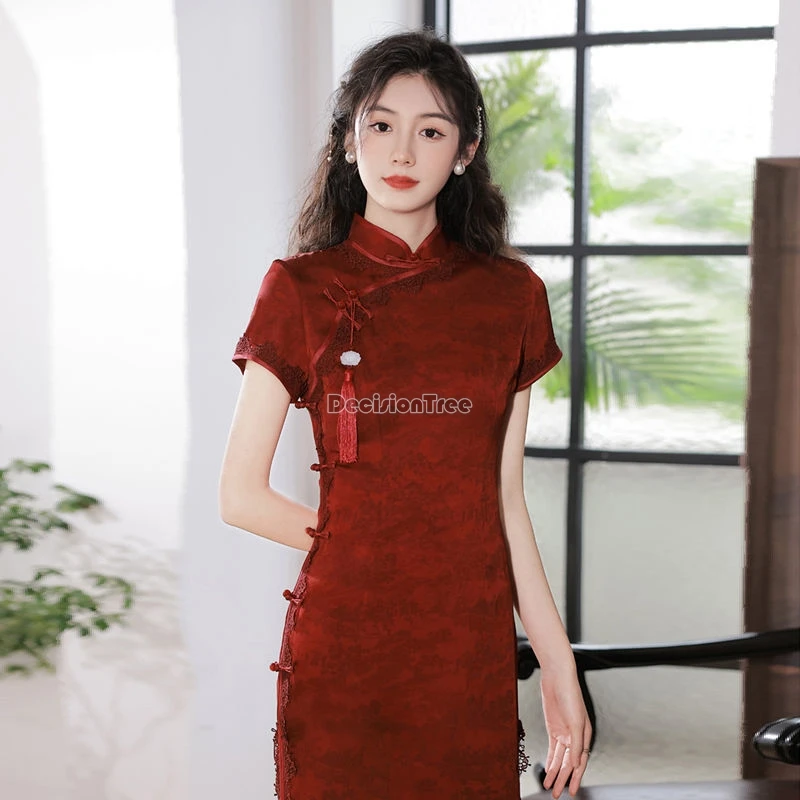 2024 neue Braut helle auffällige elegante Toast kleidung Retro reifen Temperament Frauen Cheong sam chinesischen Stil täglich verbessert Qipao