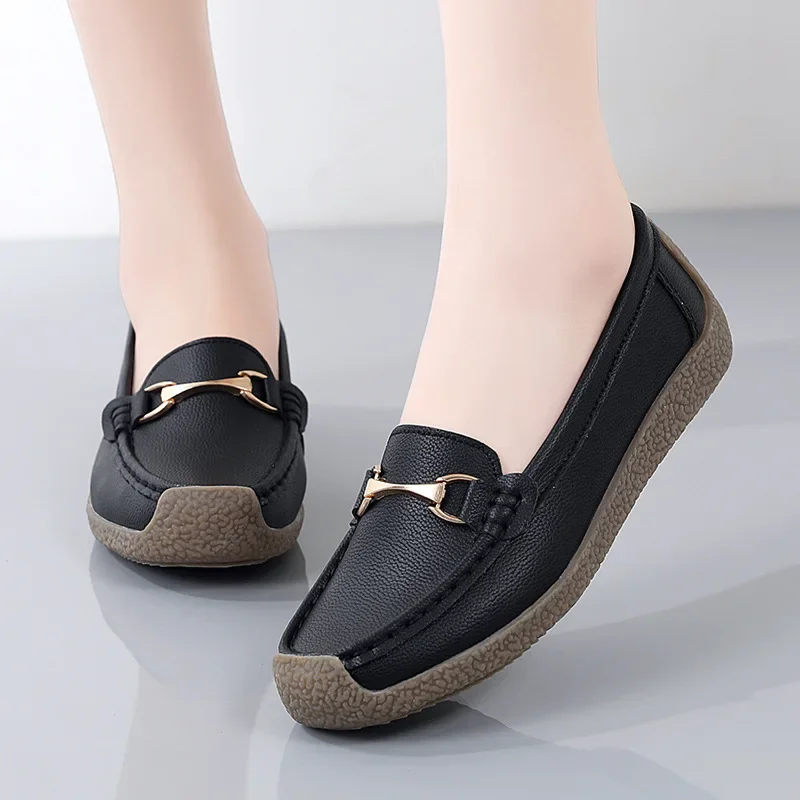 Genuine Leather Women Flats 2023 New Spring /autumn Woman Casual Shoes Slip-on Loafers Moccasins Female Boat Shoes Big Size 44