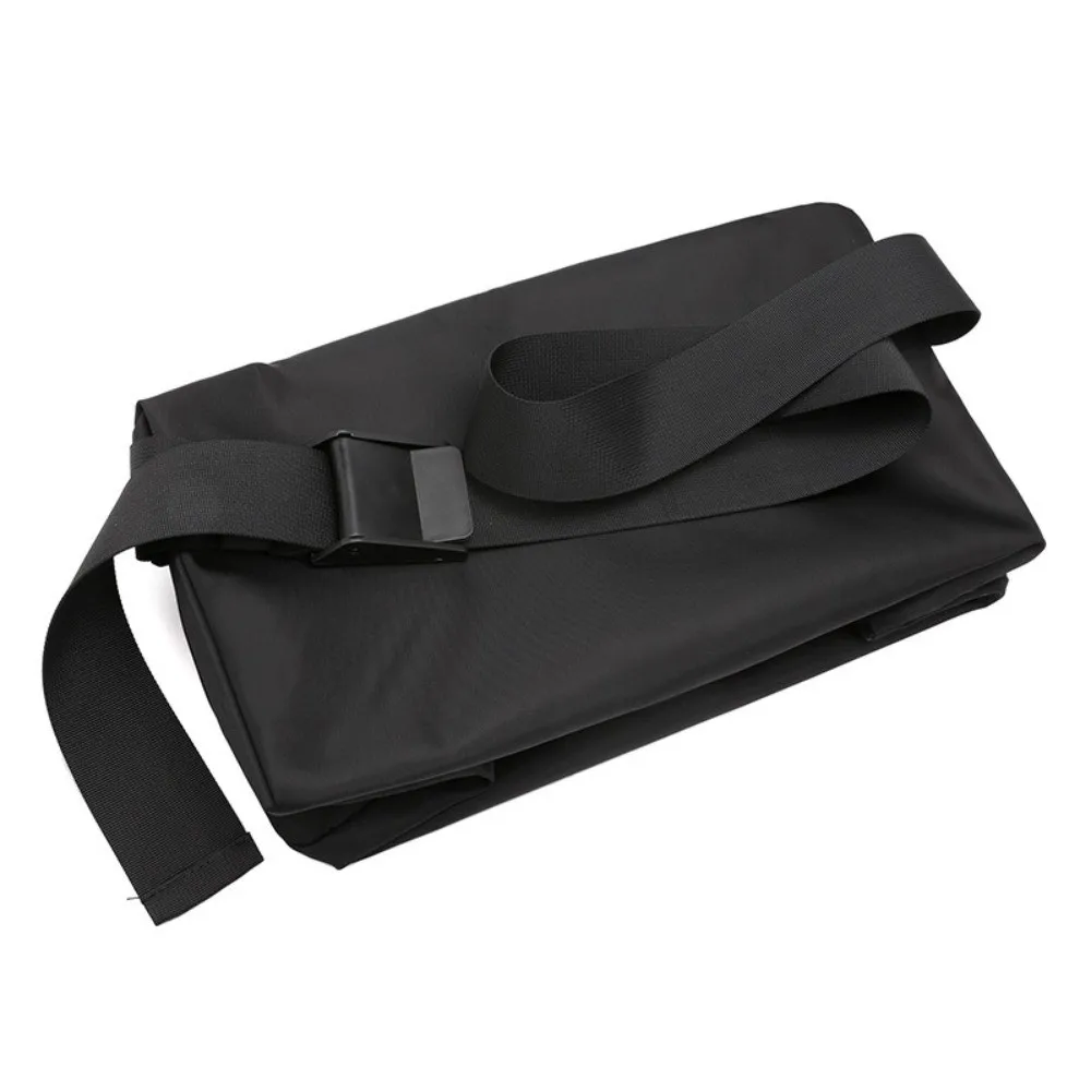 

Large Capacity Gym Waterproof Bag Adjustable Strap Water-Resistant Outdoor Duffle Bag Zipper Closure Crossbody Sports Bag School