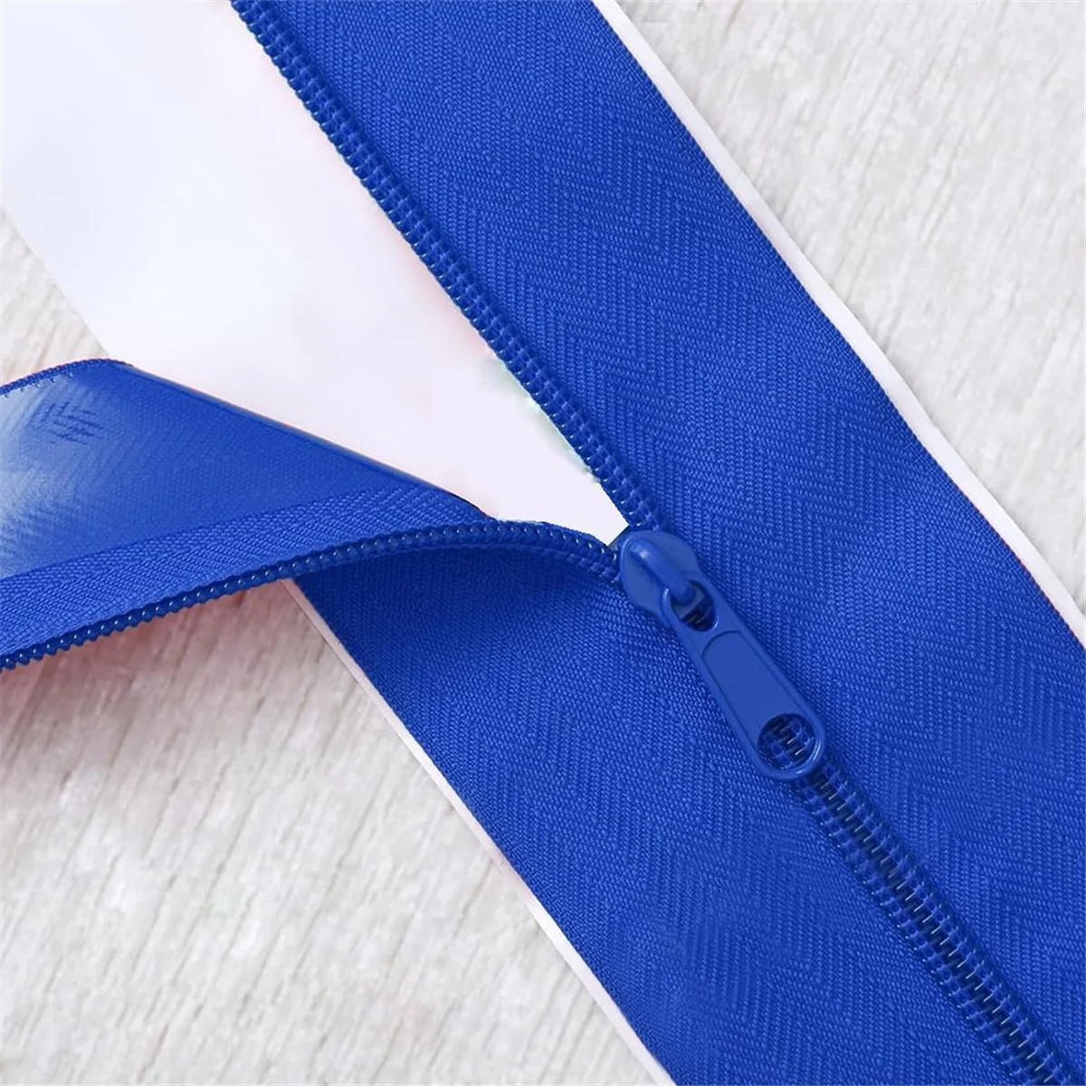 2 Roll Heavy Duty Zipper Dust Barrier Zipper 3 Inch X 7 Ft Construction Zipper Self Adhesive Zipper Used for Greenhouse