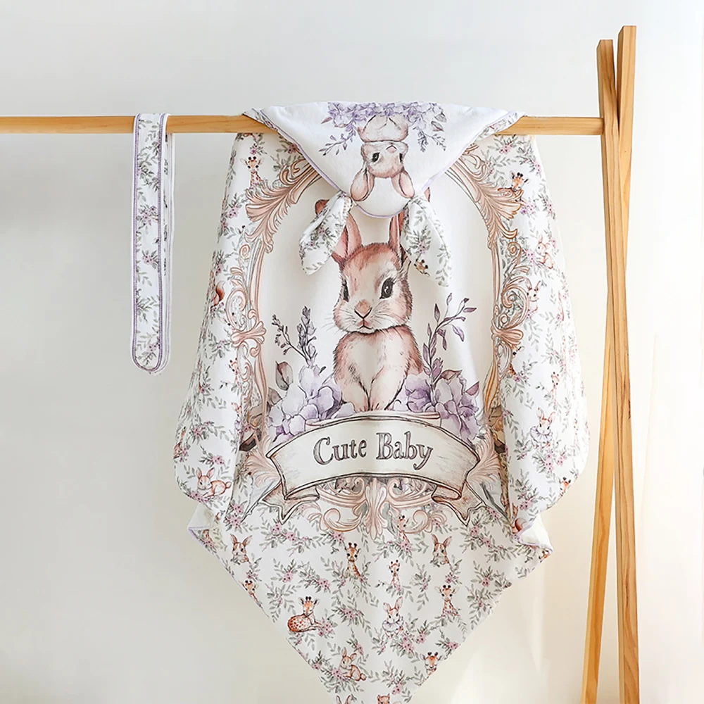 ผ้าห่มเด็กแรกเกิดสำหรับเด็กชายและเด็กหญิง ลายการ์ตูน พิมพ์ลาย 100% ผ้าฝ้าย ผ้าห่มห่อตัวเด็กอ่อนสำหรับฤดูหนาว อุ่นสบาย พร้อมฮู้ดกันลม