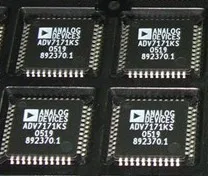 

1 ~ 10 шт./партия ADV7171KS ADV7171KSZ adv7171kзуз ADV7171 QFP44 100% Новый оригинальный