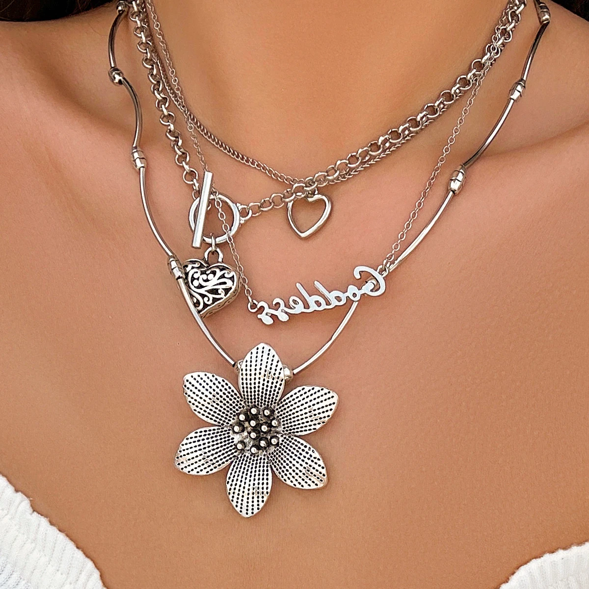 

Lacteo Fashion Silver Color Big Flower Pendant Necklace for Women Heart Letter Charm Choker Jewelry On The Neck Girls Party Gift