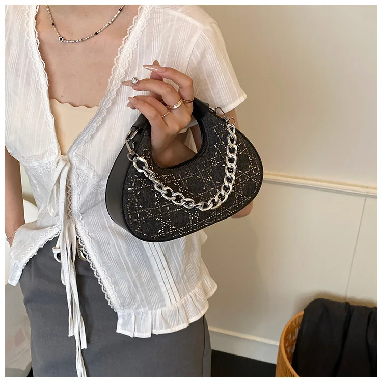 

Diamond-encrusted handbag women's 2025 new trend fashion versatile dumpling bag versatile messenger bag