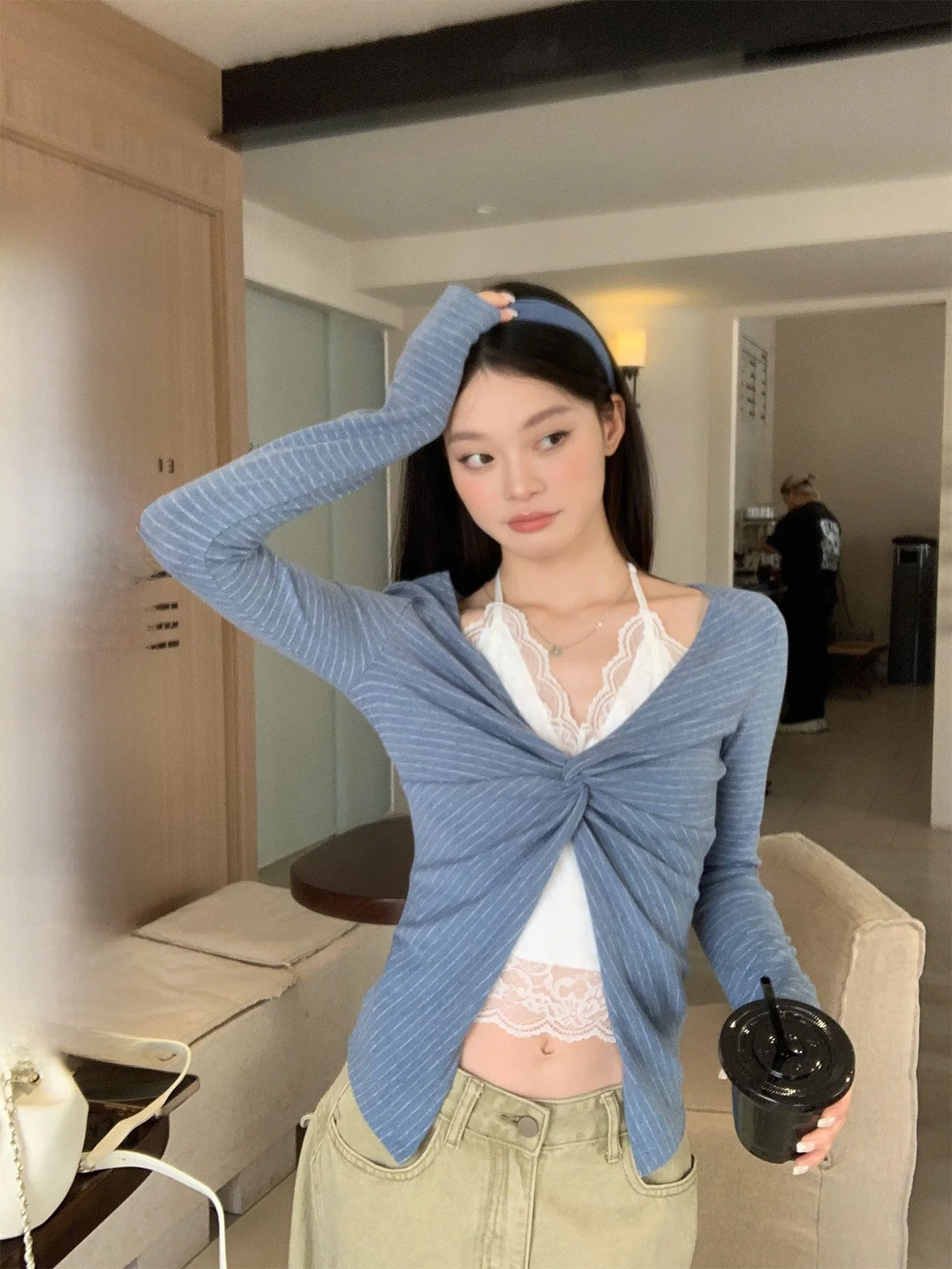 Blue V-neck Lace Halter Neck T-shirt Women's Slimming Long Sleeve Base Layer Top Korean Style Commute Friendly Regular Fit