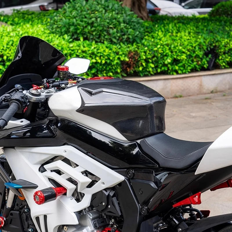 Parts for Chunfeng 675SR 675NK Modification Carbon Fiber Height Fuel Tank Cover 675SR-R Accessories Fuel Tank Cover