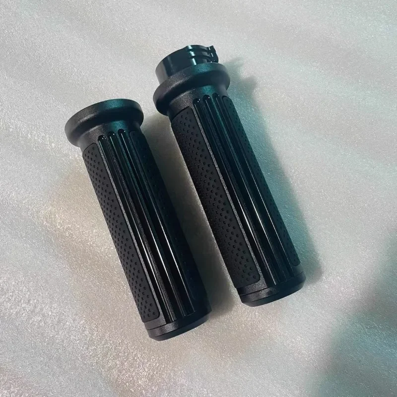 

Parts are suitable for construction Xiangshuai XS 650N tough guy 800 pcs, modified handle cover, grip handle cover