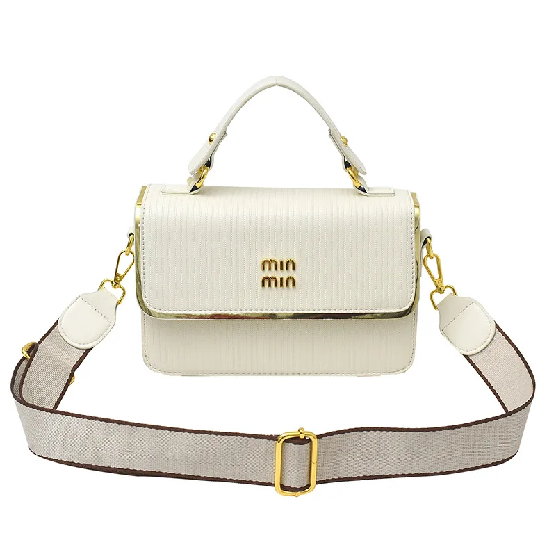 حقيبة مربعة لوكس 2025، محفظة كتف مزخرفة للنساء، حقيبة كروس للركاب، حقيبة بسيطة من النهار إلى الليل، قمة الموضة