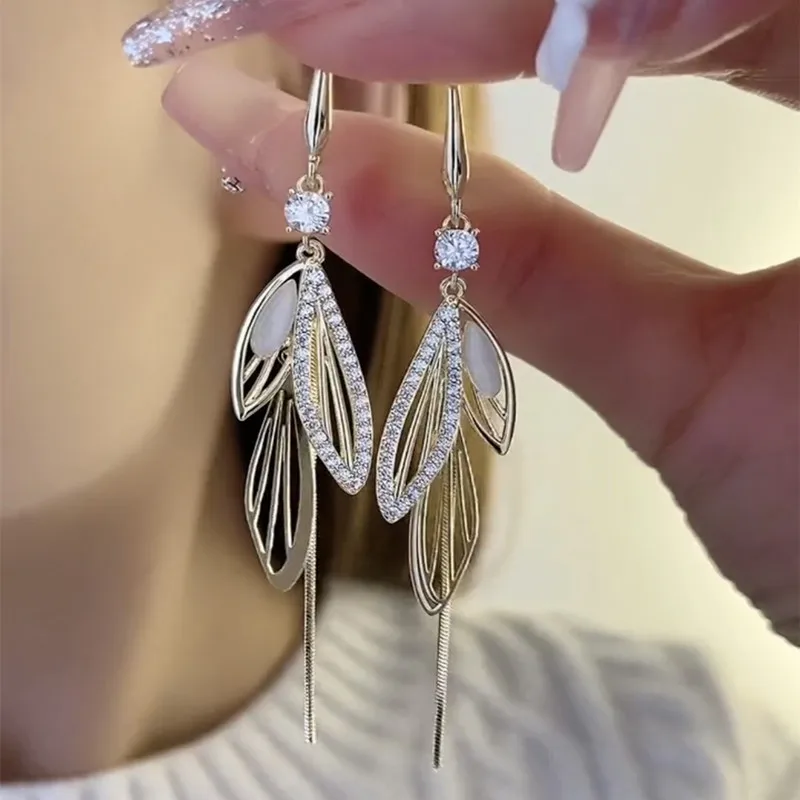 Luxury Fashion Dragonfly Wings Zircon Opal Long Tassel Dangle Earrings for Women Personalized Girlfriend Birthday Party Jewelry