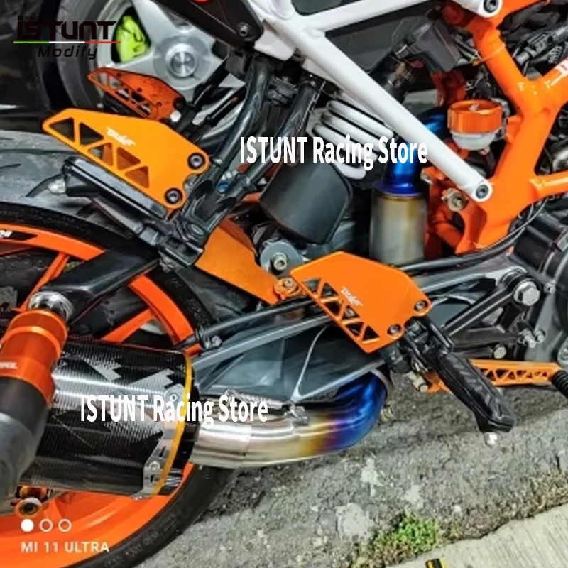 Front Mid Pipe Link Pipe Slip on For KTM DUKE 390 RC390 2017 2018 2019 Full Motorcycle Exhaust Moto Muffler System Motocross