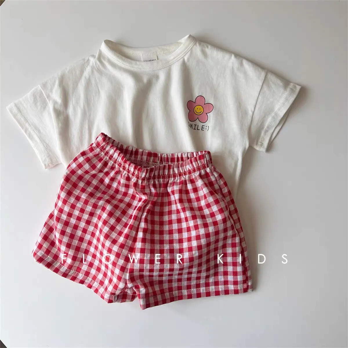 Girls White T-shirt Plaid Shorts 2 Piece/Set Casual Simple Cute Short Sleeve Tracksuits Children Fashion New Summer Costume