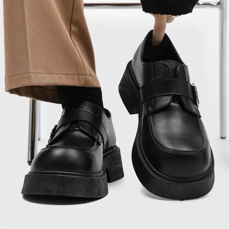 

Мужские кожаные туфли для официальной одежды, на низком каблуке, на низком каблуке, нишевый дизайн, уникальная большая голова, универсальная, модная повседневная обувь