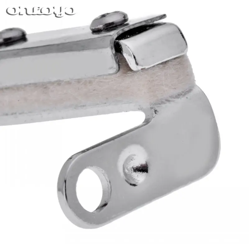 High Head 810/820 Industrial Sewing Machine Spare Parts And Accessories Thread Guide With Oil Cotton