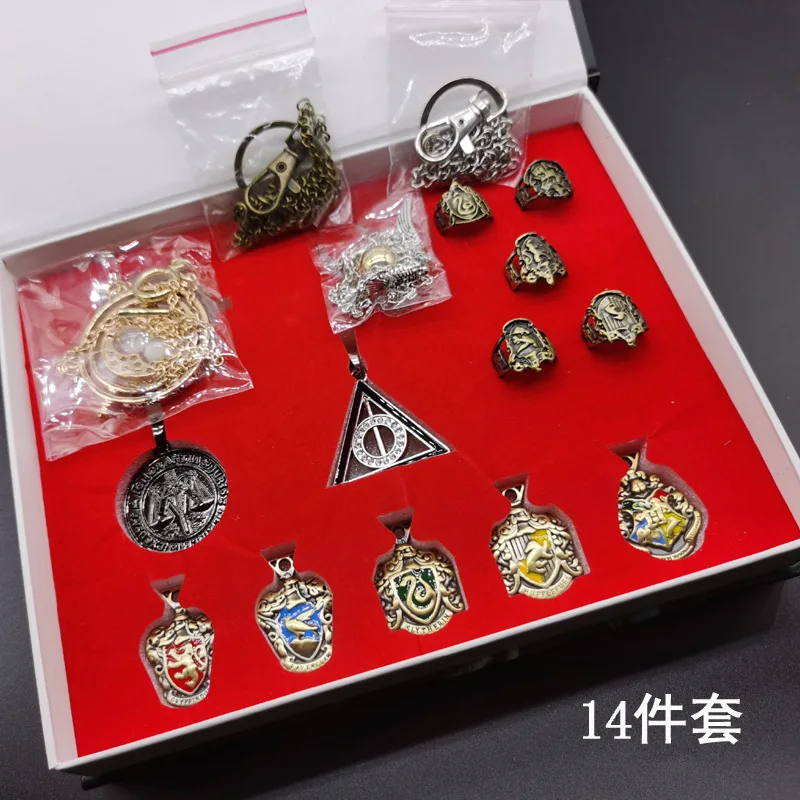 Harries Potters Brooch Figure Magic School Metal Badge Souvenir Pins Hogwarts Gryffindor Slytherin Hufflepuff Anime Gift Toy