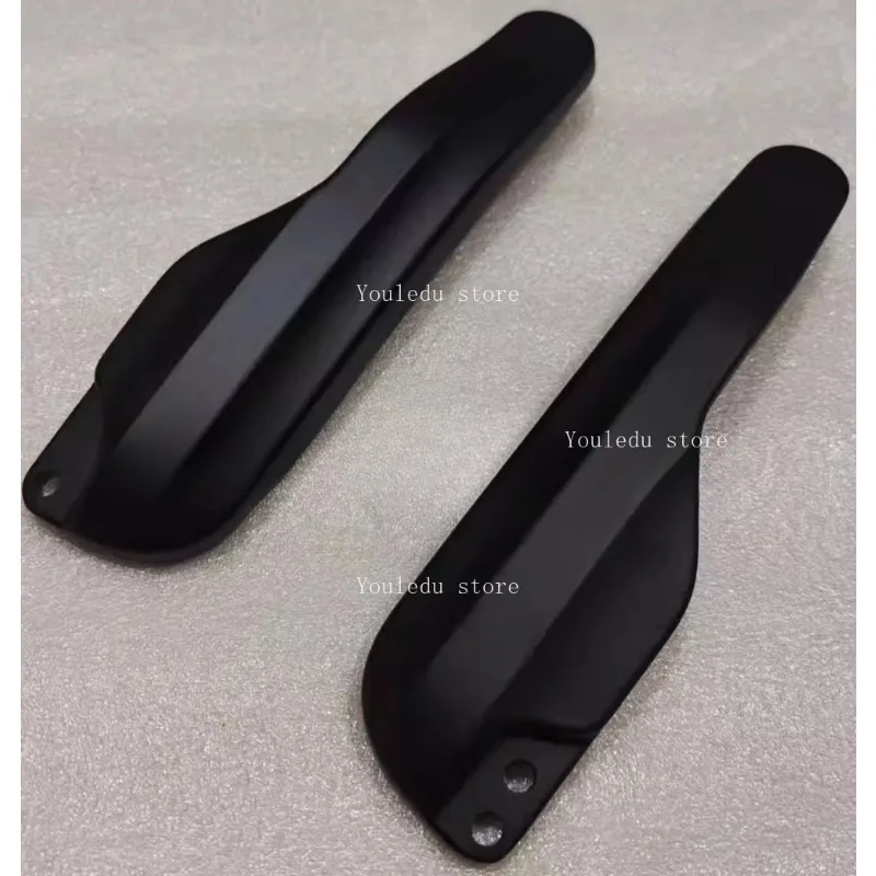 

Подходит для Flash 300, кронштейн монтажной пластины передней грязи QJ300-12/12A, кронштейн переднего крыла, левые и правые декоративные пластины