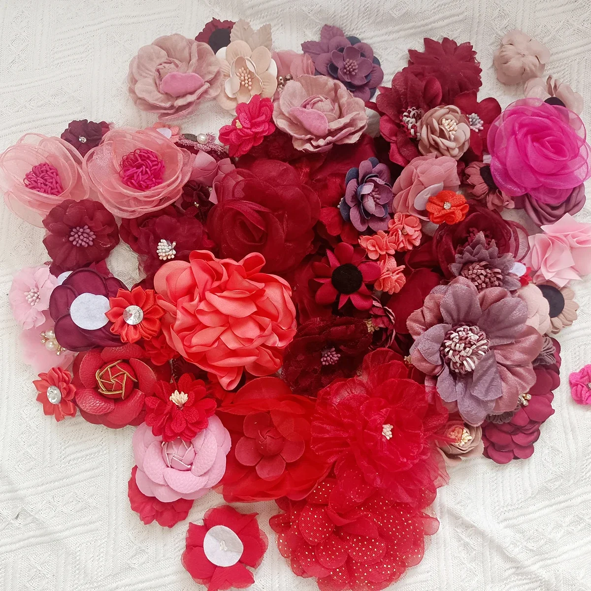

Mix Rose Artificial Flowers for Wedding Decoration Fake Flowers Home Decor DIY Bouquet Craft Garlands Scrapbook Gift Accessories