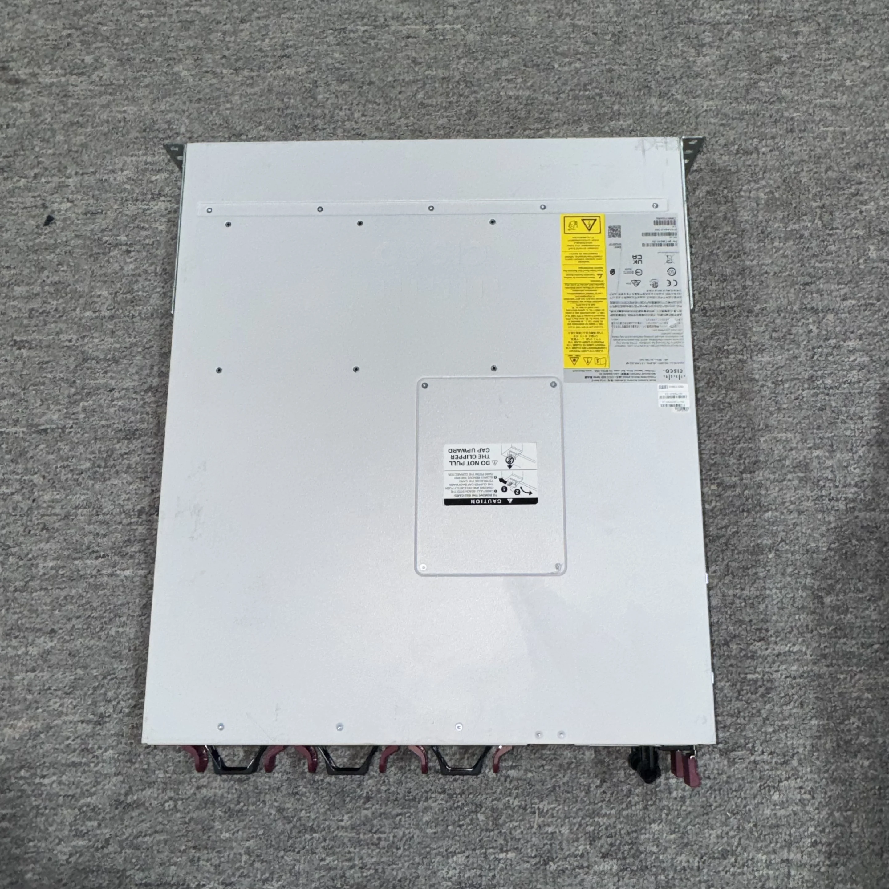 Б/у маршрутизаторы Enterprise 8102-64H-O 64x100GbE QSFP28 Роутер Enterprise