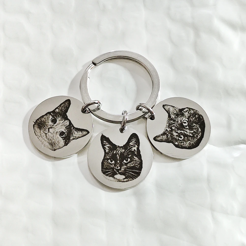 

Customized Personalized Cat Dog Portrait Photo Engraved Pet Key Chain Stainless Steel Exquisite Souvenir Gift For Pet Lovers