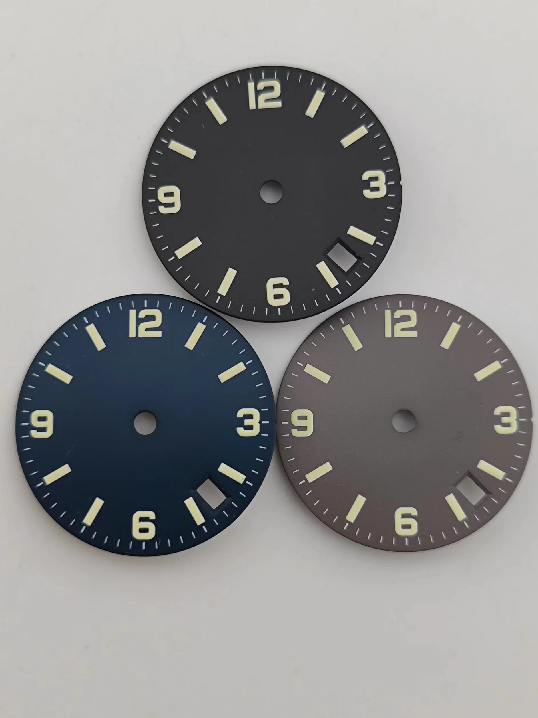 BOTIONI 28.5 ملم قرص معقم أسود أزرق رمادي ساعة مضيئة 3.8 تاريخ يناسب حركة NH35 ، إكسسوارات وجه الساعة