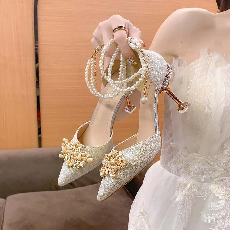 Fashion Pearl Wedding Shoes for Bride Pointed Toe Ankle Strap Thin Heels Pumps Women Luxury Crystal High Heeled Bridal Shoes