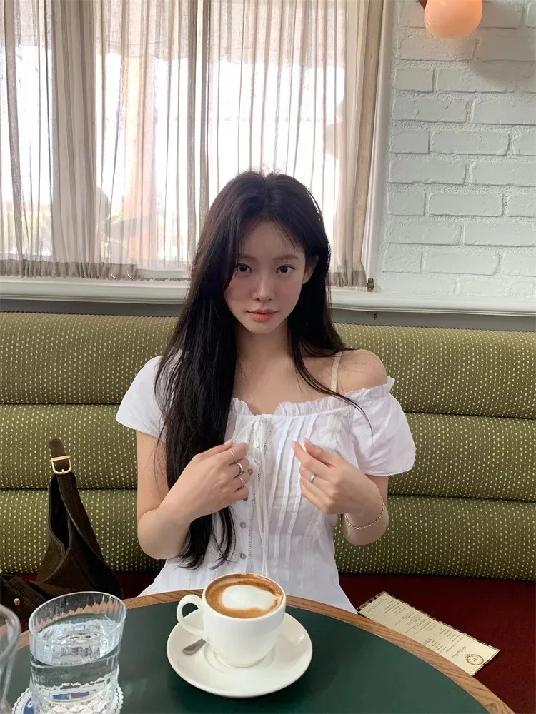 Słodki top ort Sve irt dla młodych dziewcząt, dopasowany krój, styl uliczny, czysta pożądanie, długość topu z drewnianym wykończeniem.