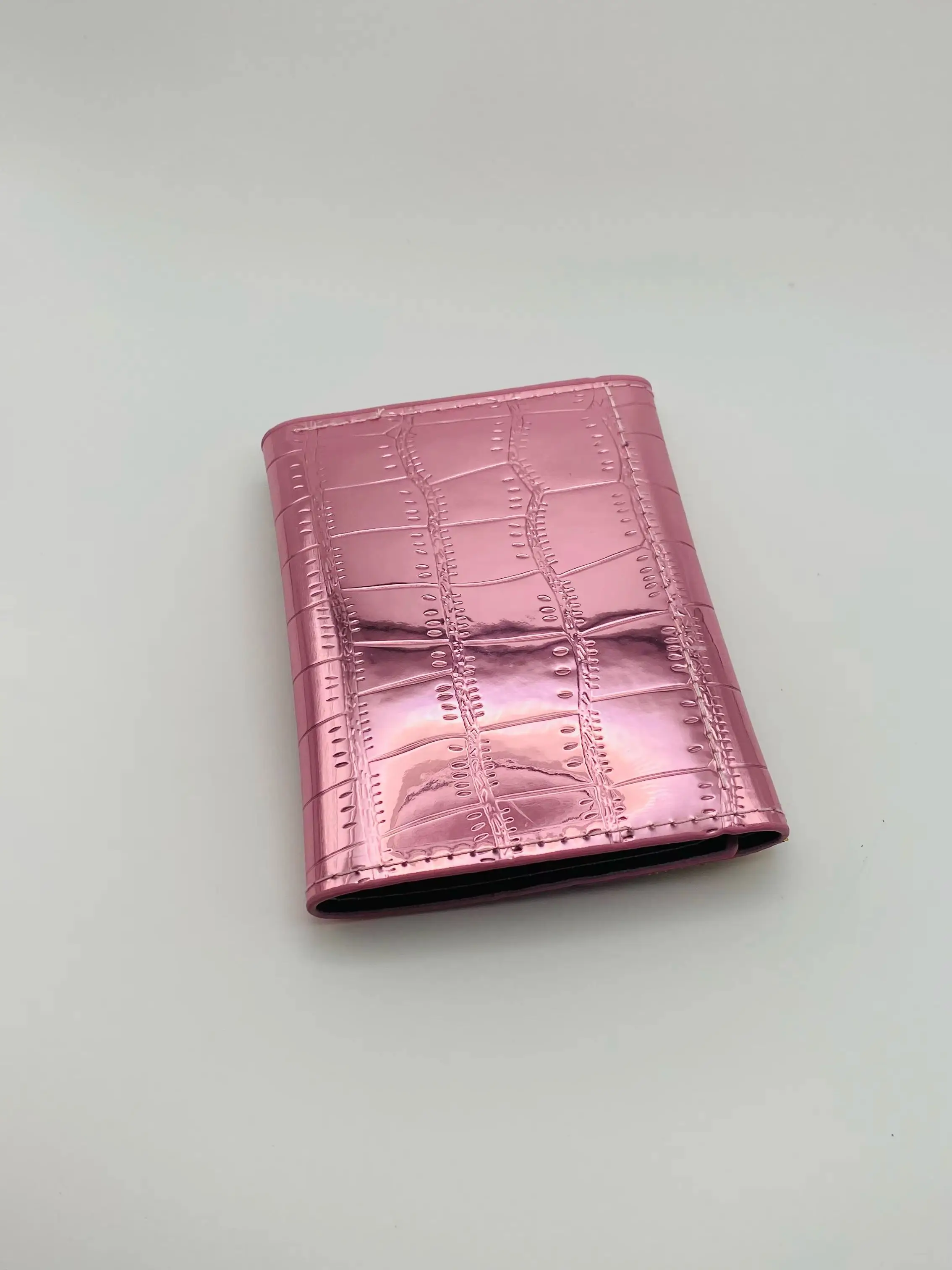 Quirky Red Lips with Smoky Makeup Short Wallet, Pure Handmade Luxury Heavy-Duty Rhinestone-Embellished High-End Women's Wallet, Mini Women's Wallet, Sparkling Rhinestone Evening Wallet for Girls