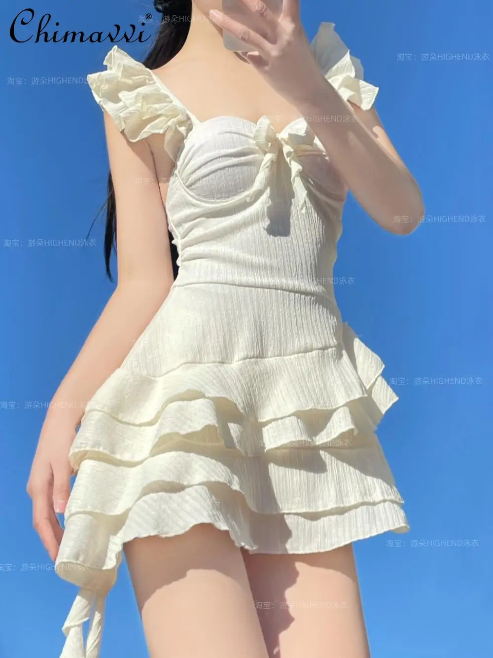 ใหม่ 2025 ฤดูร้อนใหม่สาวหวาน Slim One-piece ชุดว่ายน้ําผู้หญิงรวบรวม Slim-fit Elegant Hot Spring วันหยุดชุดว่ายน้ํา
