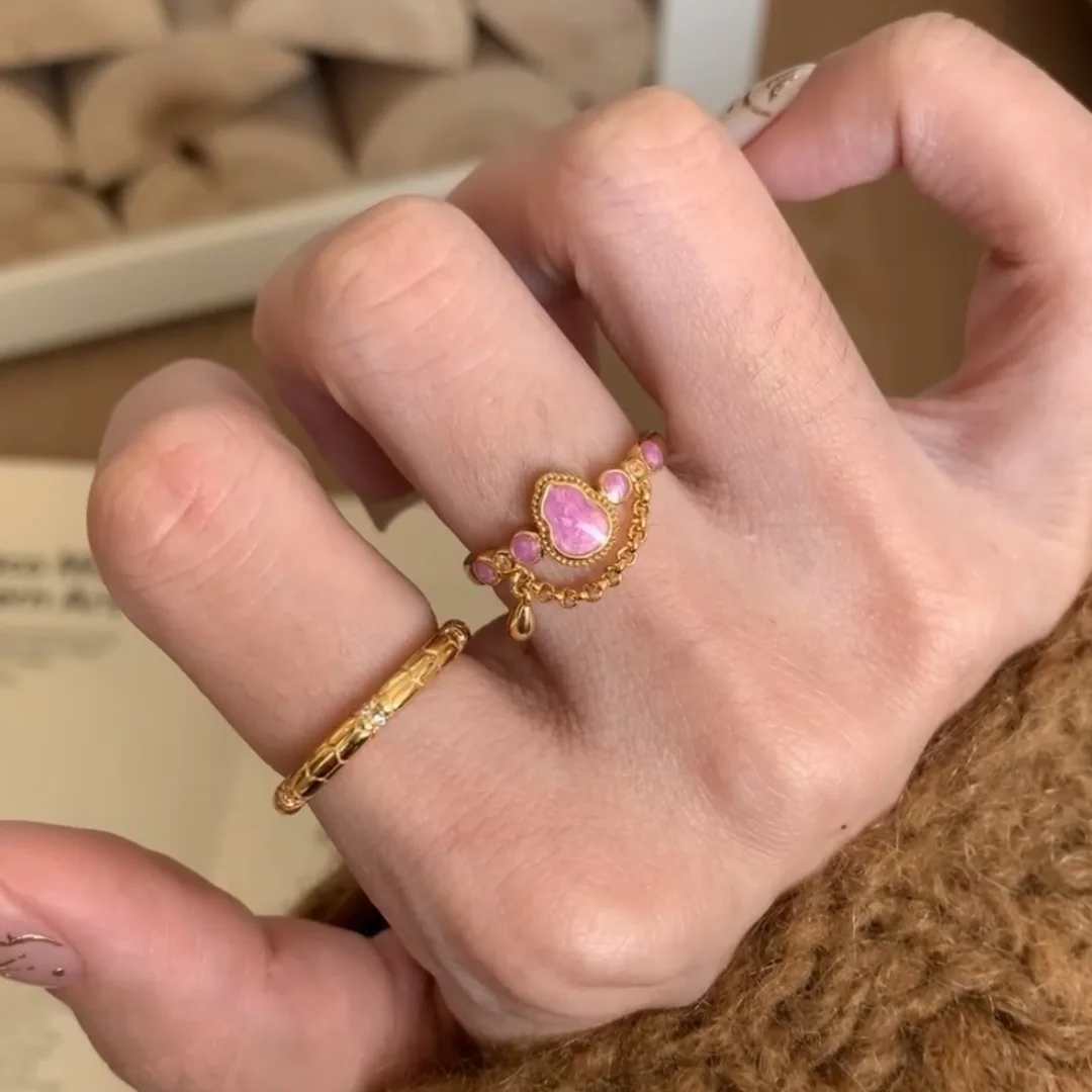 Vintage light luxury Pink Enamel Gourd Water Drop Chains Enamel rings for women Glossy Ring adjustable Banquet Jewelry Gift