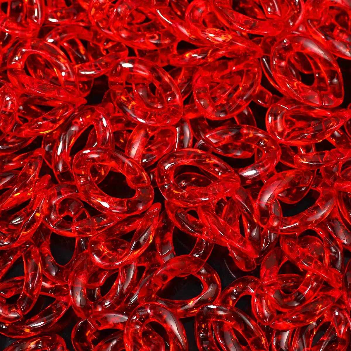 

50/100Pcs/lot Red Color Acrylic Twisted Buckle Chain Assembled Loose Rings for DIY Bag Chain Phone Connector Accessories