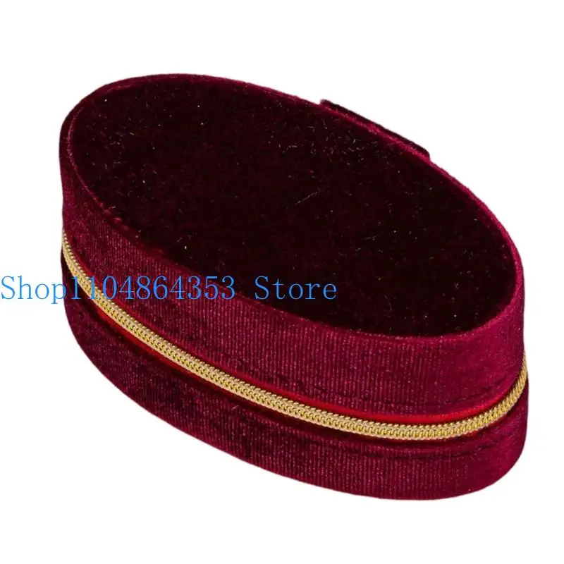 652F Zippered Travel Jewelry Case with Soft Fabric Contact Areas, Ring Rolls, and Interior Sections for Commuting and Trips