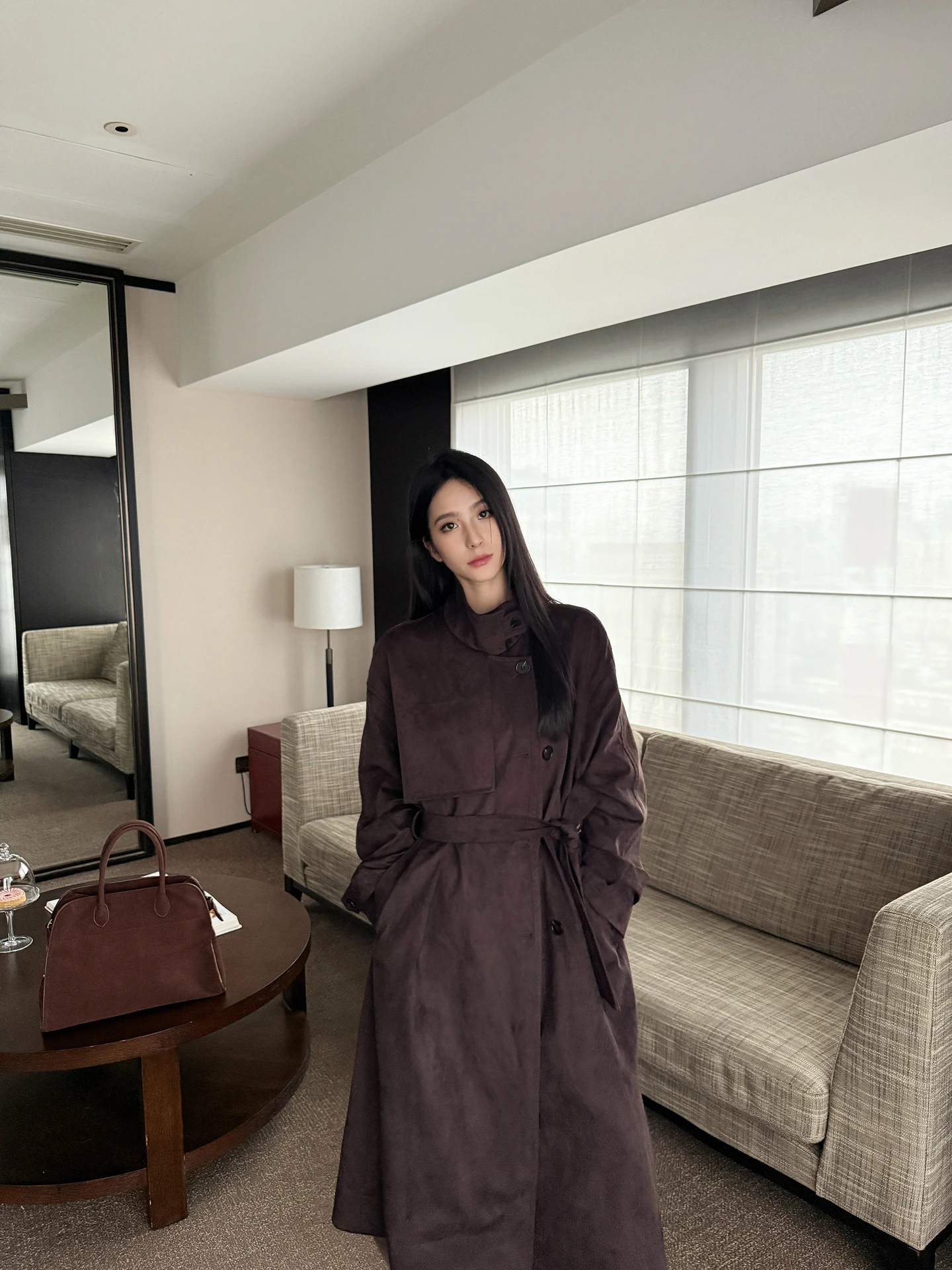 

Женское винтажное замшевое пальто SMBL RAIN, новинка весенней коллекции, свободный крой, длинный рукав, теплая модная верхняя одежда со съемным поясом