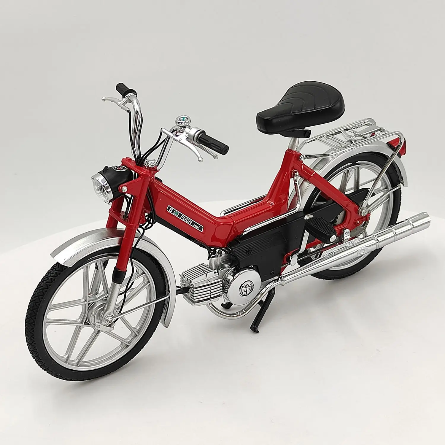 

Diecast KK 1/10 Scale PUCH MAXI 50cc Old Alloy Motorcycle Model Collectible Toy Gift Souvenir Display Ornament