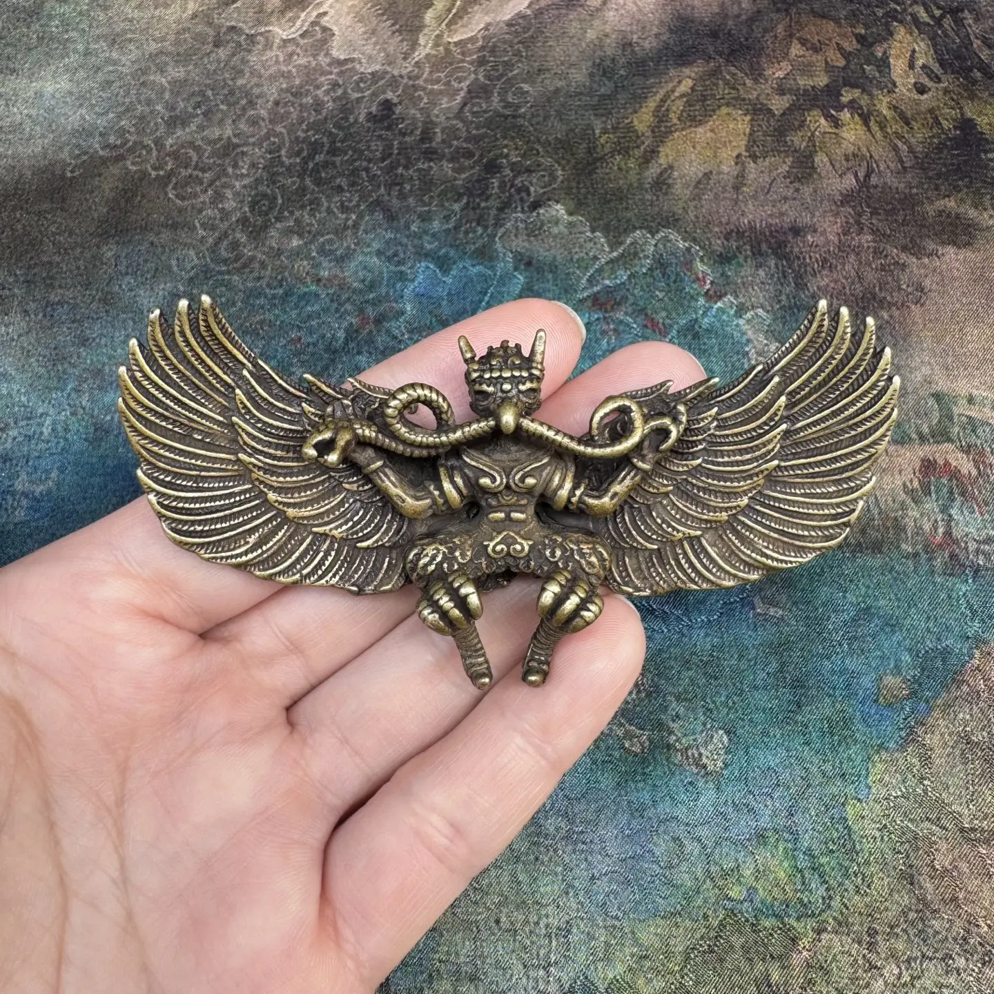 Brass Dapeng Bird Miniature Sculpture - Versatile Keychain Pendant for Cars, Bags & Keys