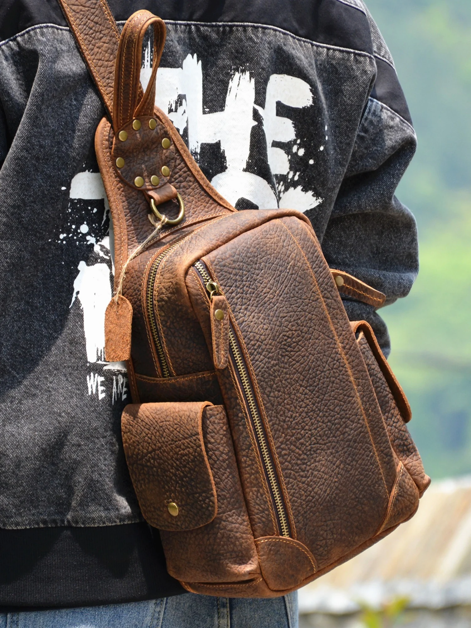 Original Retro Style Men's Backpack Large Capacity Slant Crossbody Bag Cowhide Leather Trendy Bag Motorcycle Element Pure Color