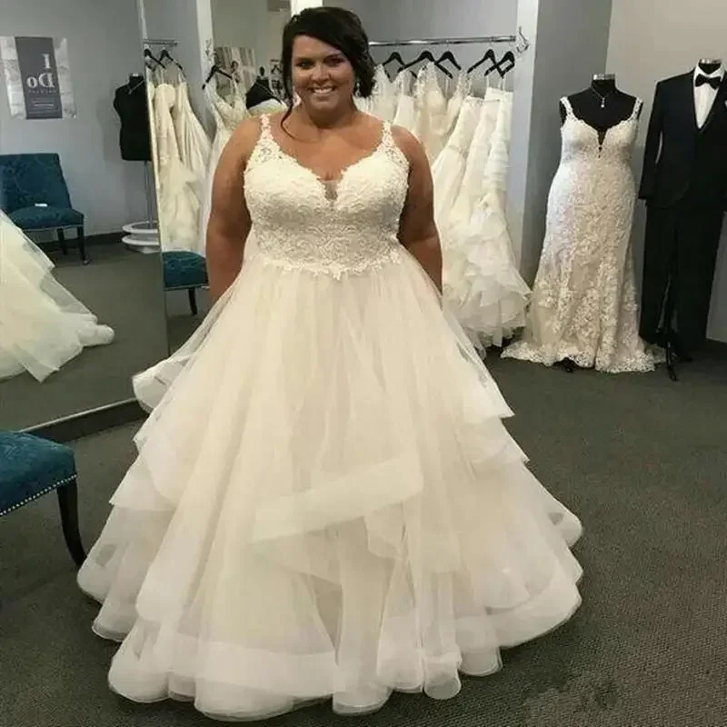

Customized Plus Size Wedding Dresses Bridal Gowns Appliques Lace Spaghetti Straps Ruffles Tulle Skirt A Line Robe De Marriage