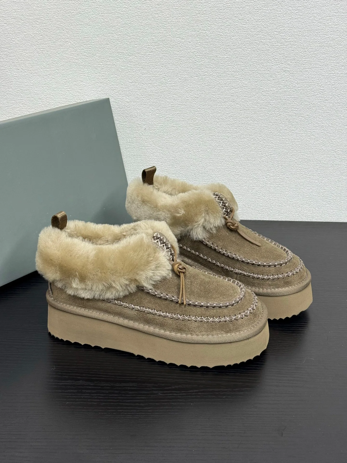 الشتاء المرأة أحذية بوت قصيرة 2025 جلد البقر العلوي الصوف بطانة أسلوب بسيط أحجام 35-39 موضة جديدة الأحذية للسيدات #4