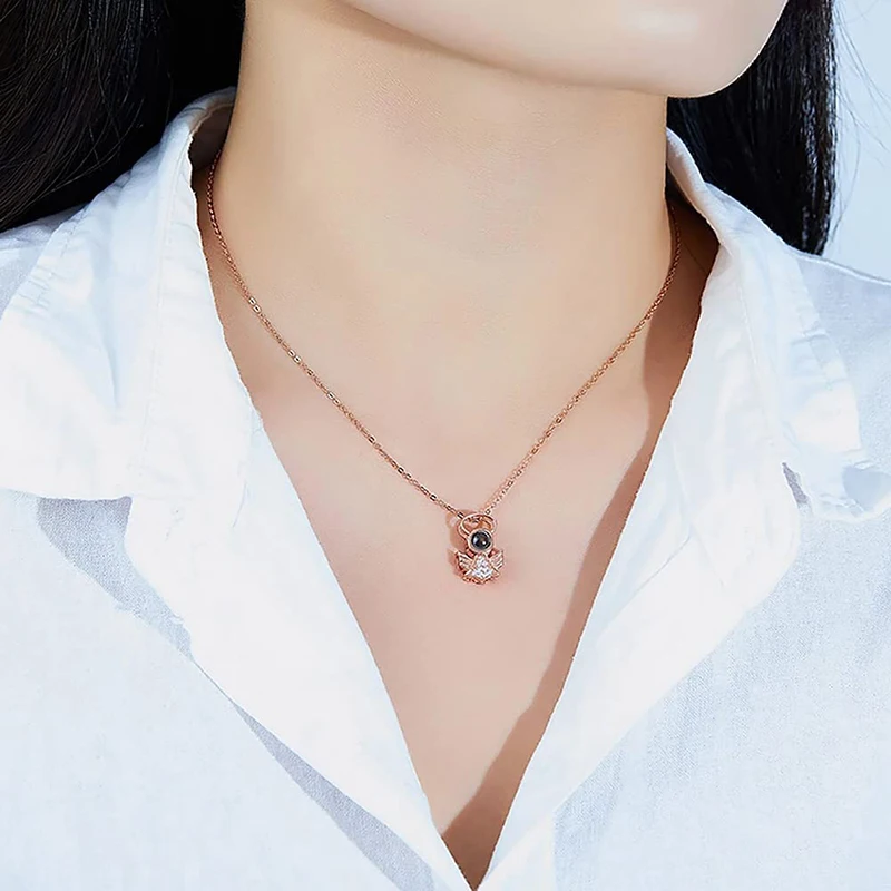 Personalisierte Halskette mit Bild im Inneren, Foto-Projektions-Engelsflügel-Anhänger, Erinnerungsstück, Individuelles Geschenk für Frauen – Detail 4