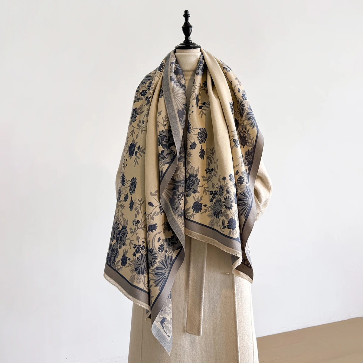 Brand Fashion Damen-Winterschal aus warmem Kaschmir – Pashmina-Schal mit Blumenmuster, dicker Schal, Wickel- und Poncho – Detail 17
