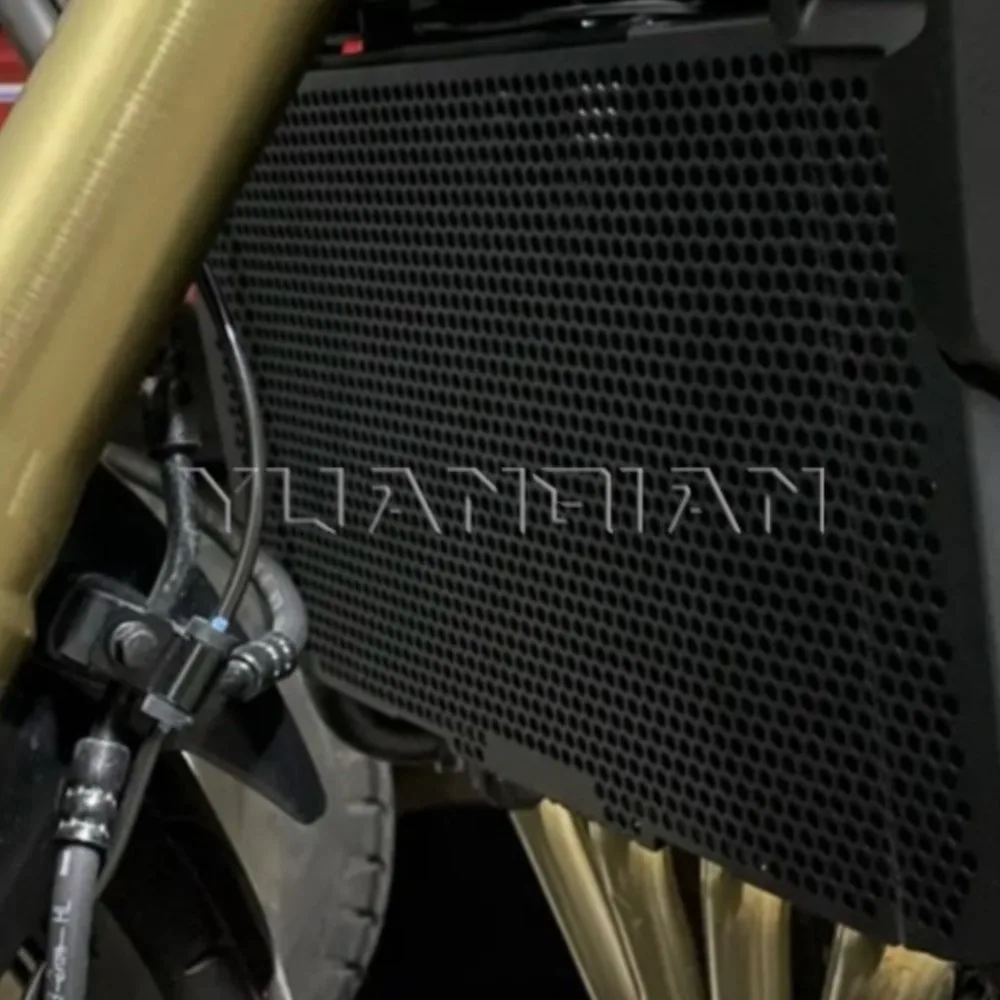 

For Honda CB 650R CB650 R 2019 2020 2021-2024 2025 2026 CB650R Neo Sports Cafe Motorcycle Radiator Guard Protector Grille Cover