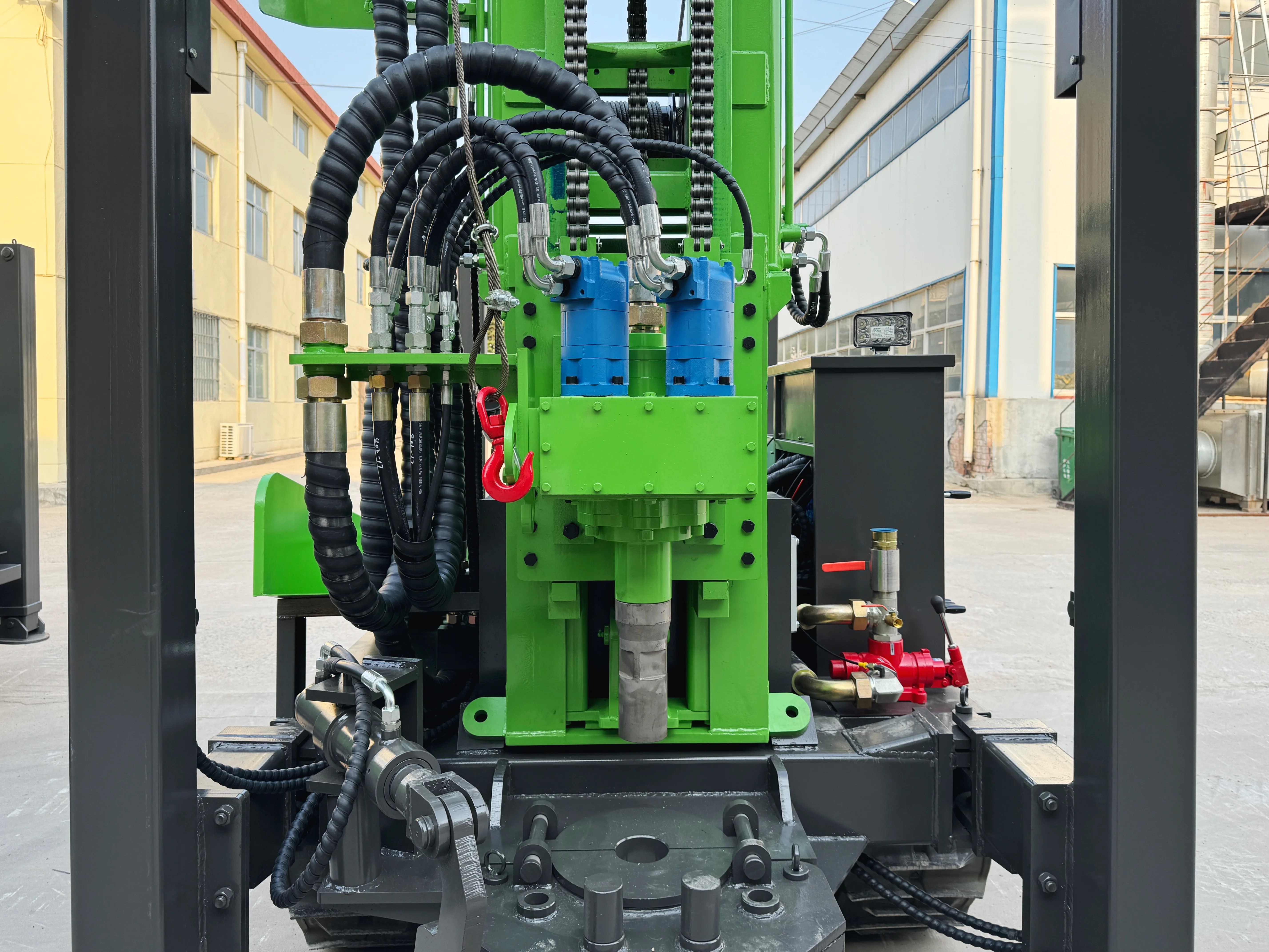 Customized Pneumatic Water Drilling Machine Depth 180m 200m Deep Water Well Drilling Rig for Well Drilling Machine