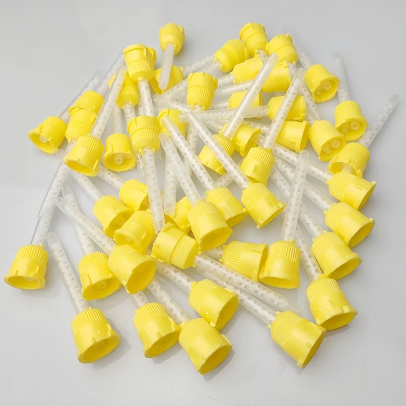 100Pcs/Bag 1:1 Dental Disposable Silicone Rubber Mixing Tips for Impression Mixing Dispensing Gun Dentistry Materials