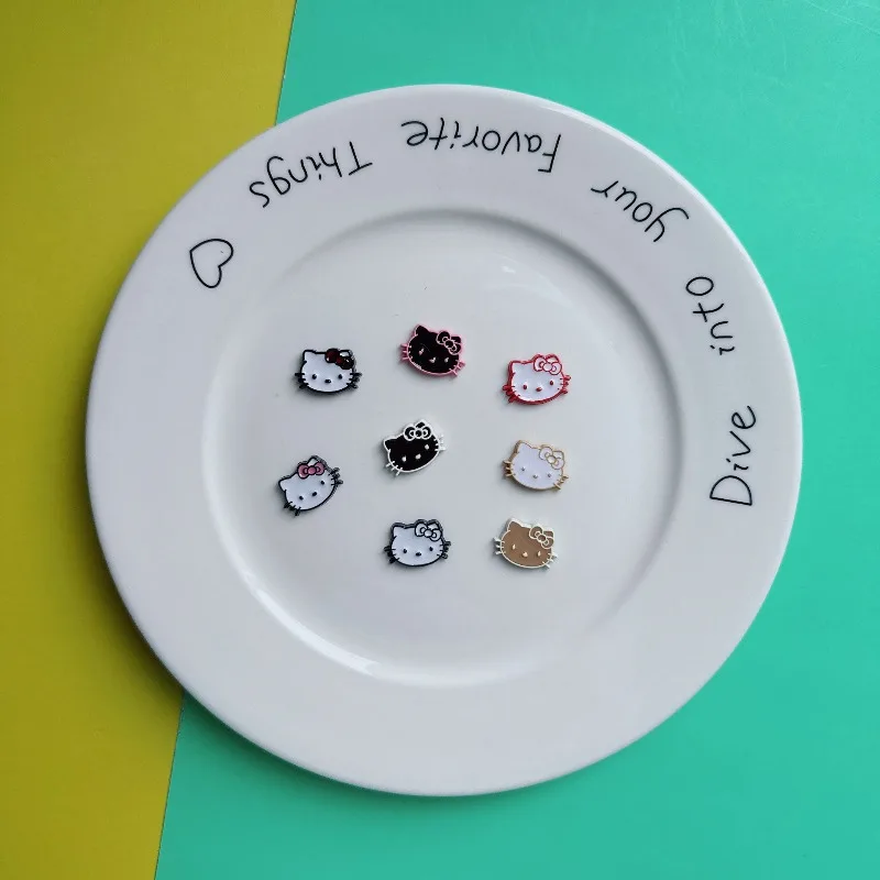 

20pcs Hello Kitty Accessories Women Accessories Anime Cute Versatile DIY Phone Case Hole Shoe Bag Material Girl Gift Wholesale