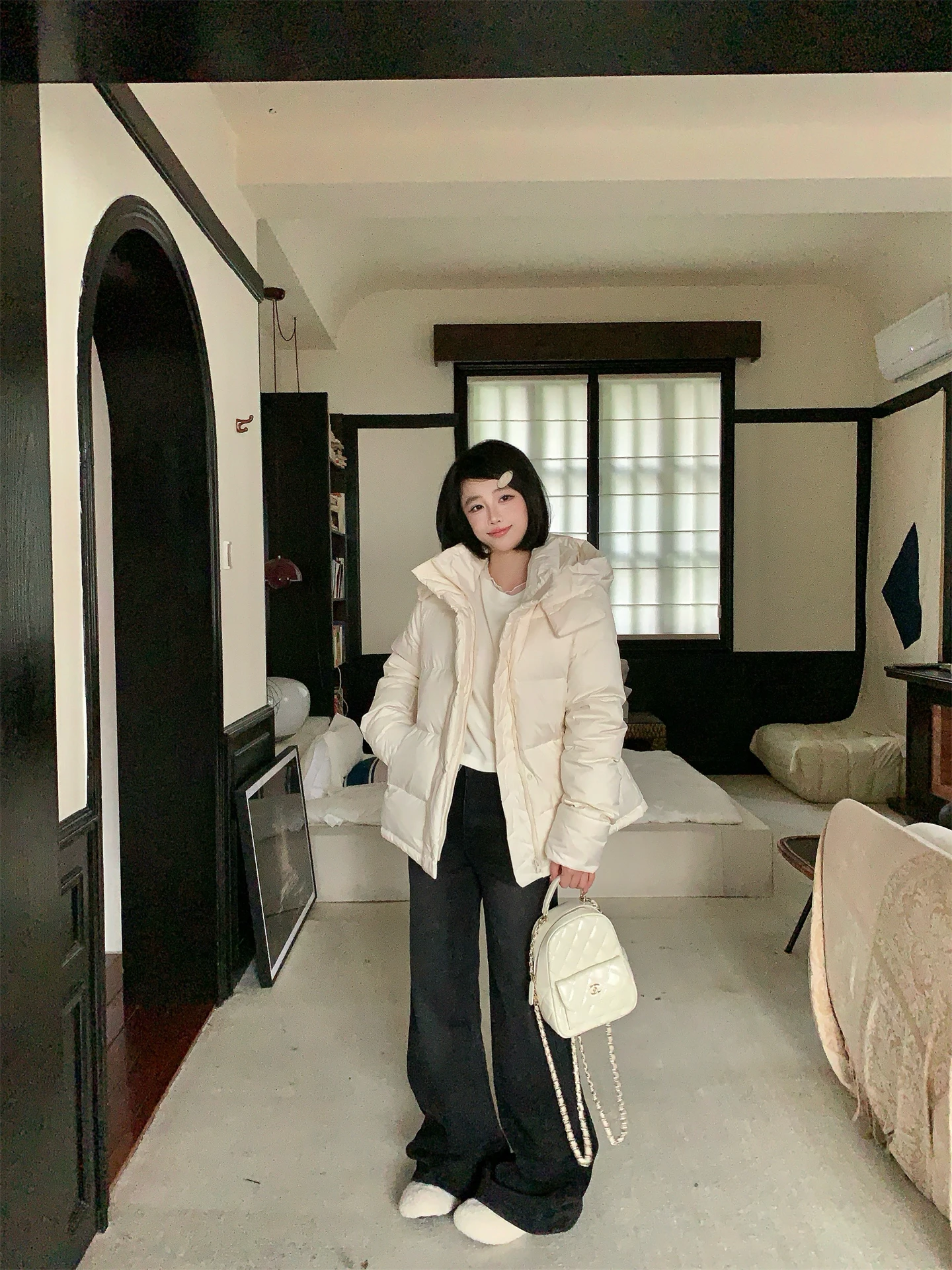 Cappotto Imbottito in Piuma Bianca con Cappuccio per Donna, Giacca Casual Calda con Chiusura a Zip e Maniche Lunghe