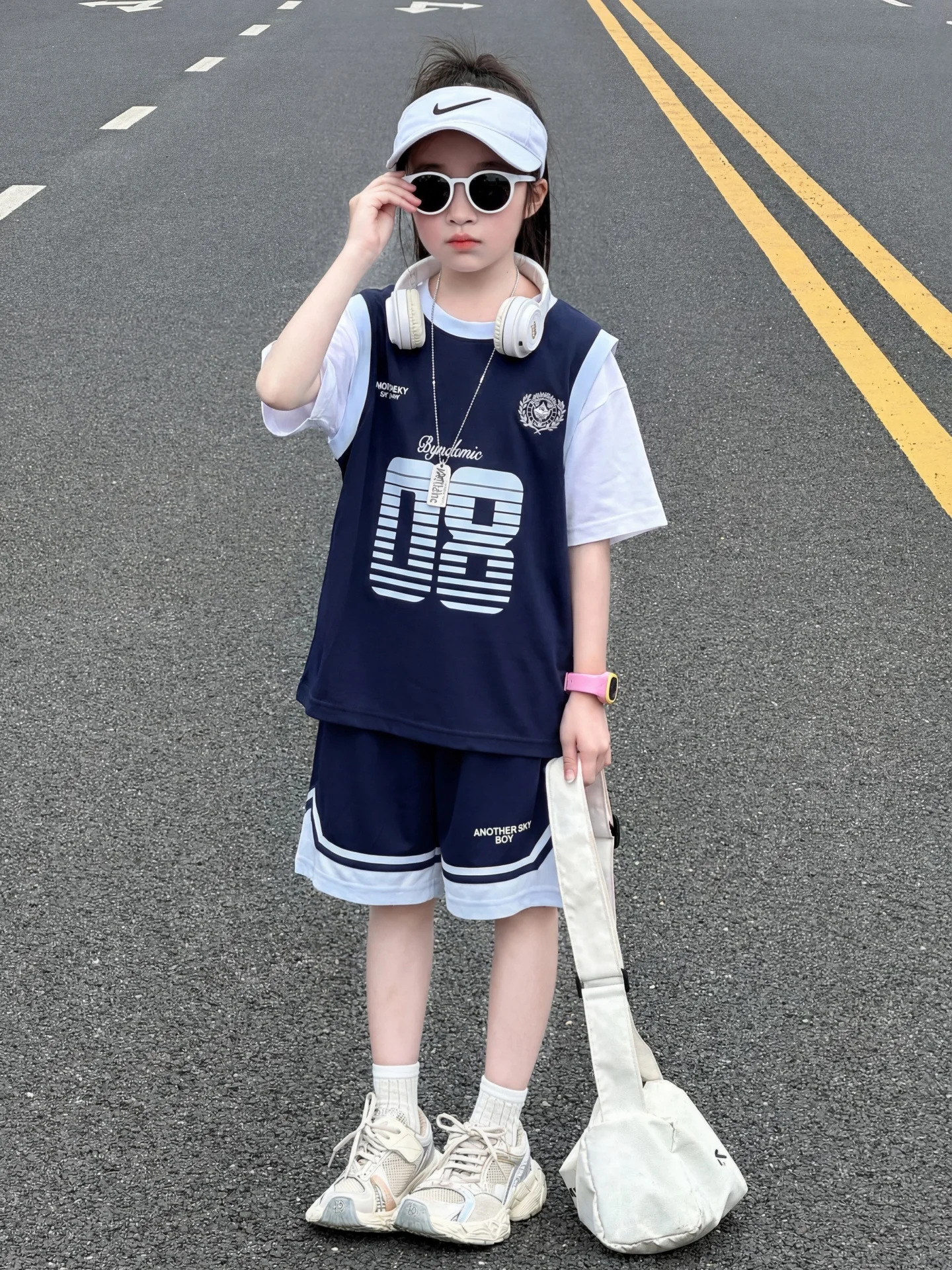set-sportivo-estivo-per-ragazze-abbigliamento-da-allenamento-a-rapida-asciugatura-maglia-a-maniche-corte-e-pantaloncini-set-due-pezzi-per-bambini-con-funzione-quick-dry