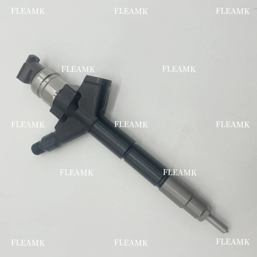 High Quality Diesel Common Rail Injector 295050-0300 16600-5X00A for Nissan Navara YD25 2.5L EURO 5