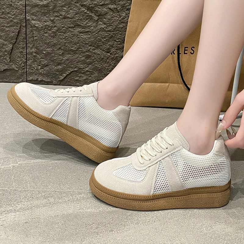 

Женская повседневная обувь, кружевная новая модная легкая повседневная уличная прогулочная обувь, кроссовки, нескользящая женская обувь на плоской подошве